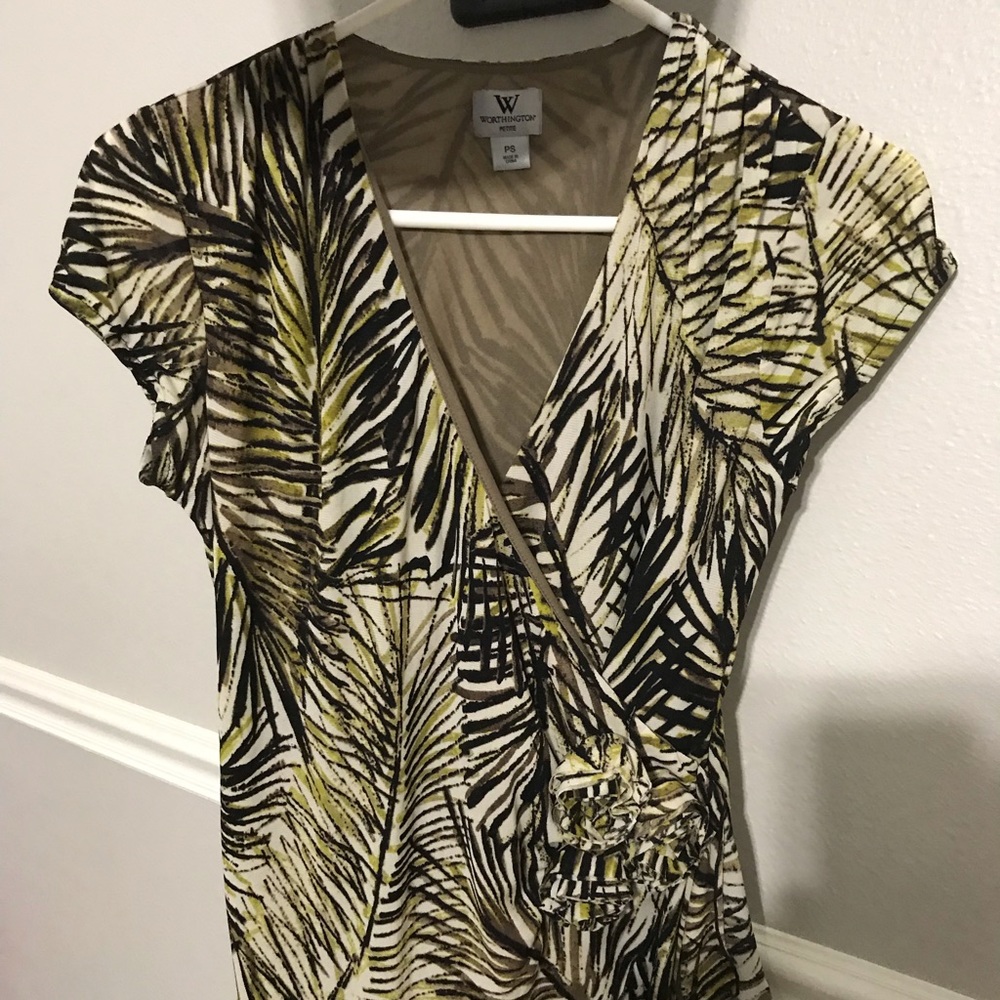 Worthington leaf print blouse